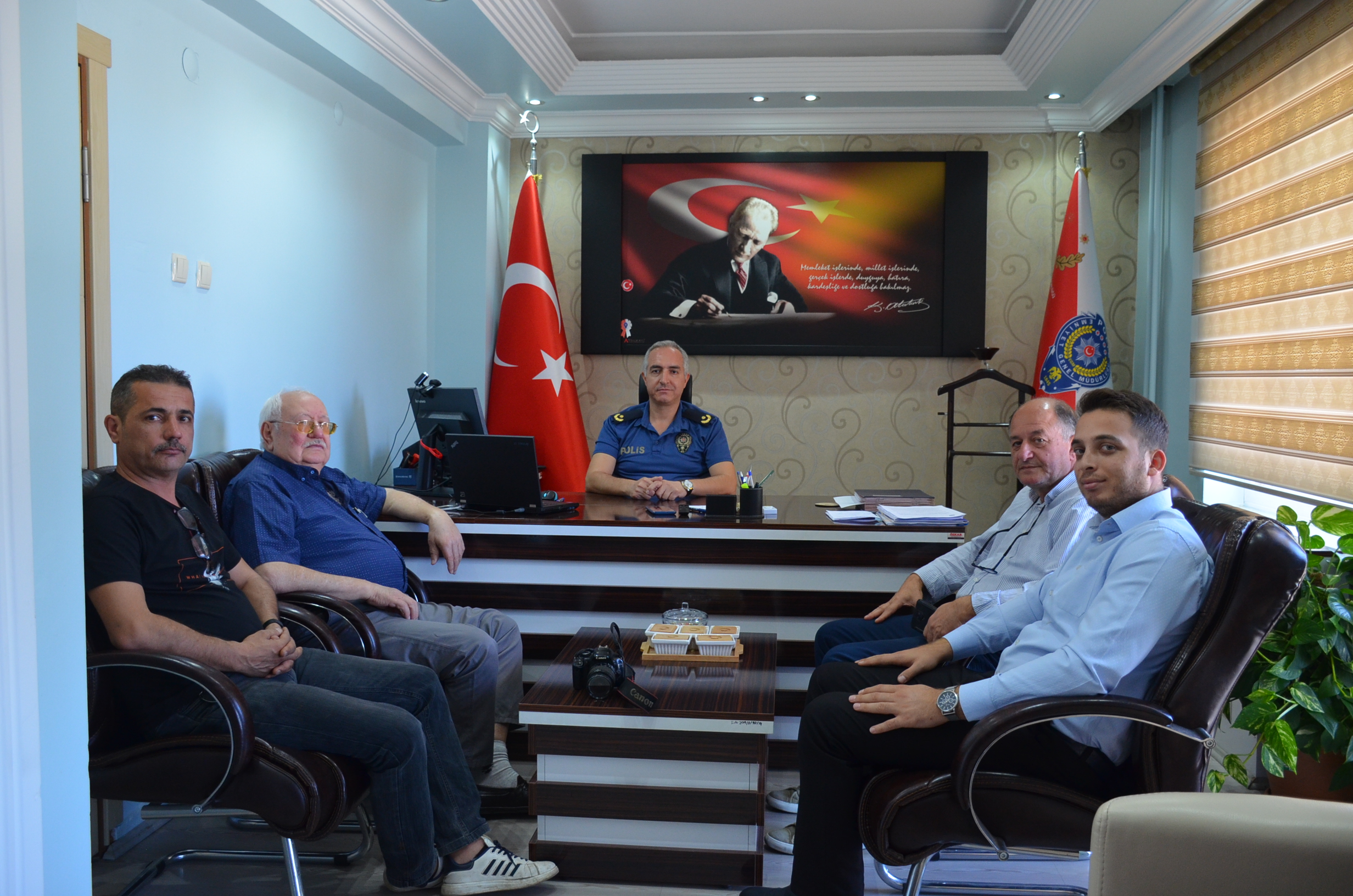 Gazeteciler Yeni Atanan Emniyet Müdürünü Ziyaret Etti