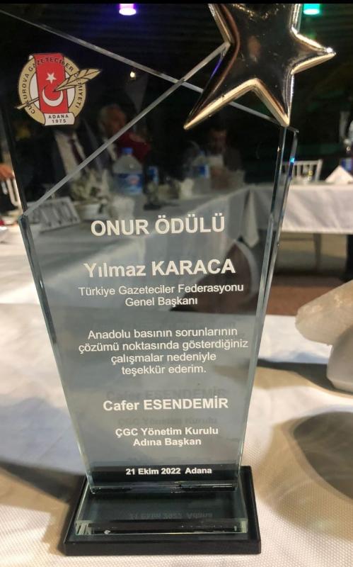 TGF GENEL BAŞKANI YILMAZ KARACA’YA ONUR ÖDÜLÜ