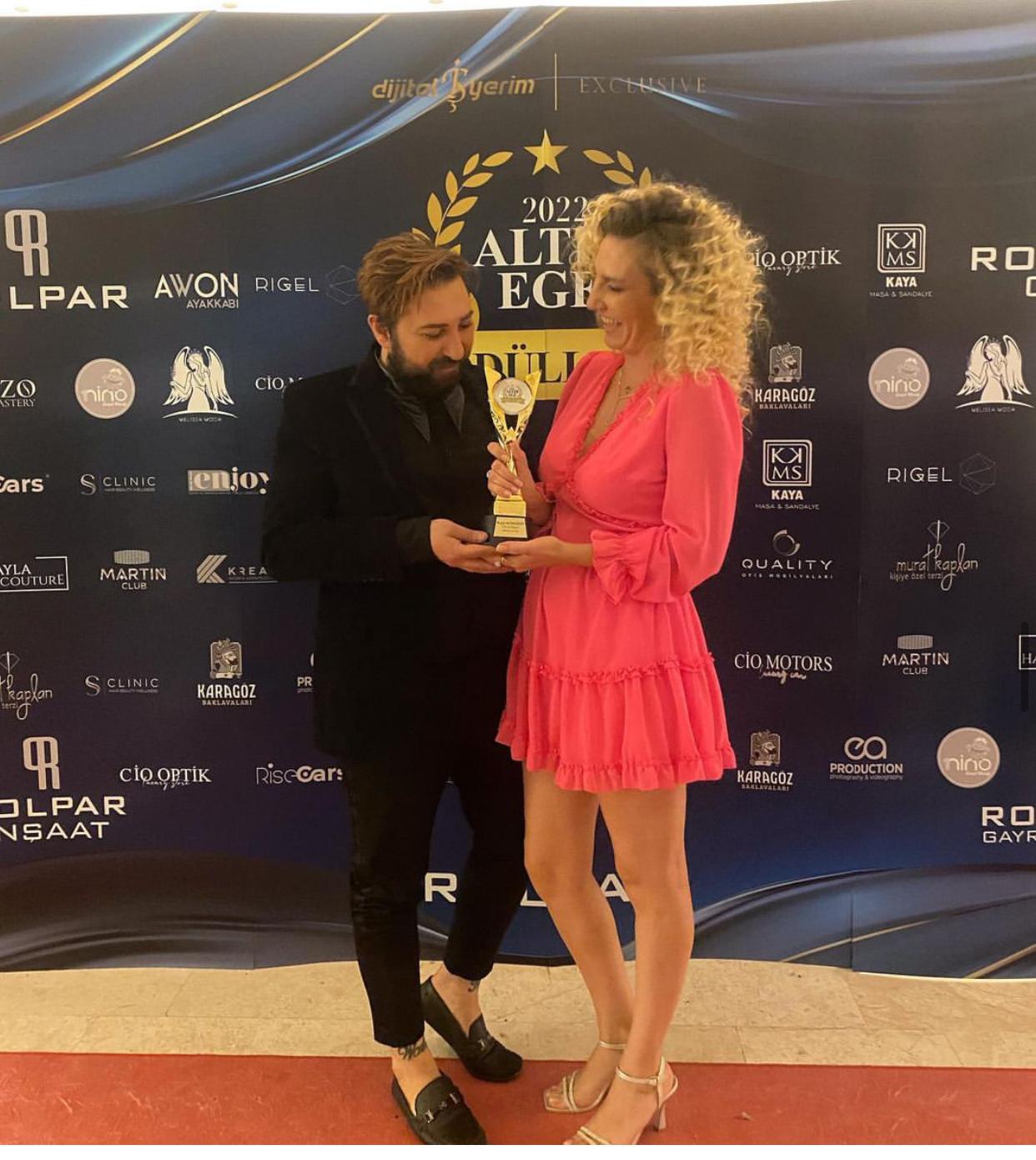 YILIN MAKEUP ÖDÜLÜ ALTINCELEP’İN