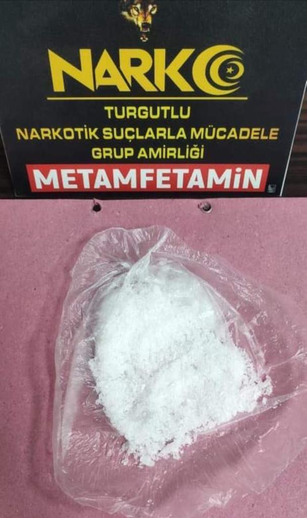 56 gram Metamfetamin, 3 gram Esrar Ele Geçirildi