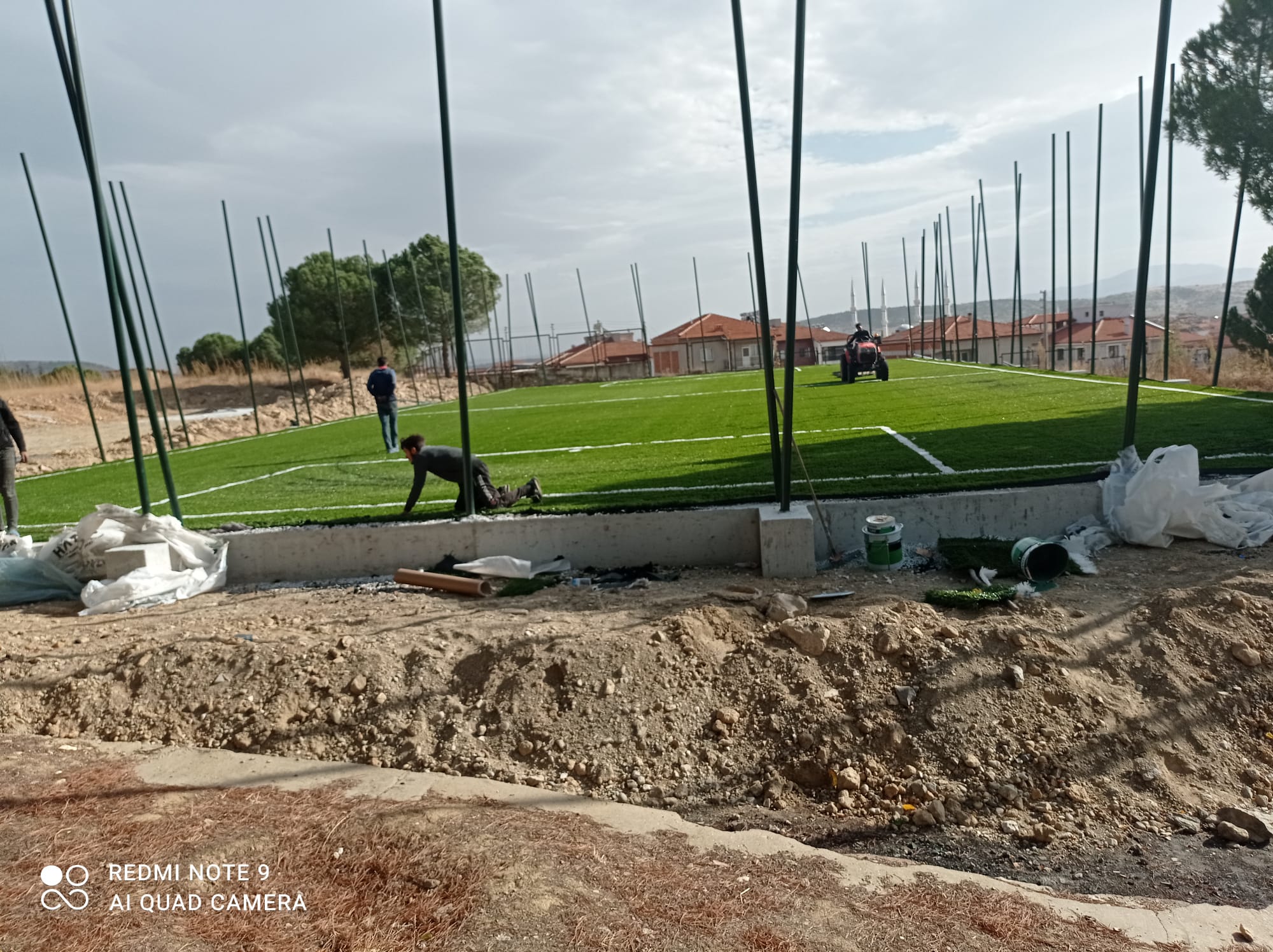 500 Kişilik KYK Kız ve Erkek Yurdu ve Halı Saha Çalışmaları Başladı