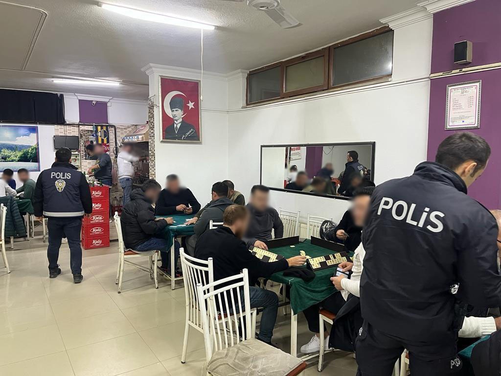 Manisa’da Güven Huzur Uygulamaları Devam Ediyor