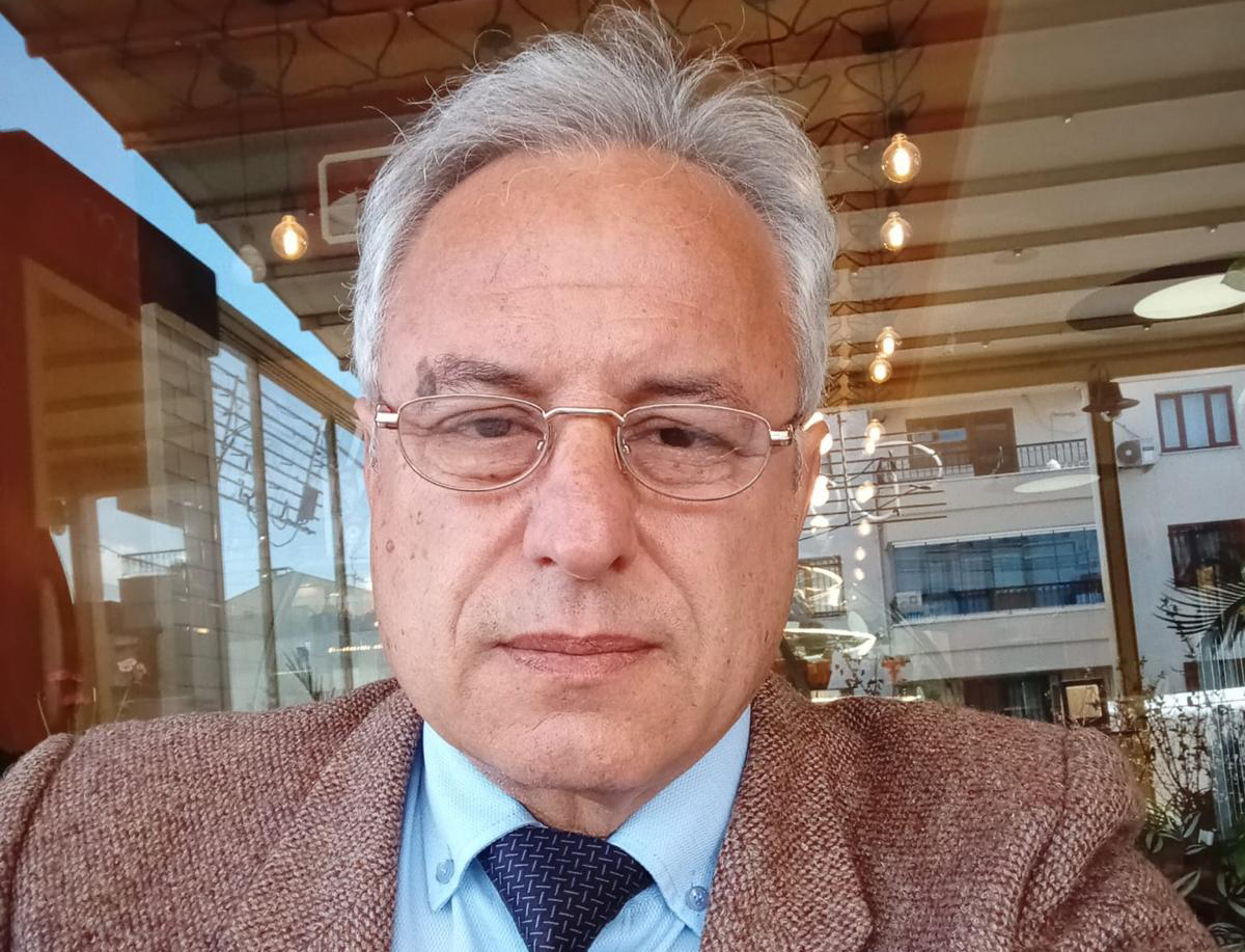 Artar “Partiler Kendini Halka Anlatırken Diğer Partilere de Saygı Göstermelidir”