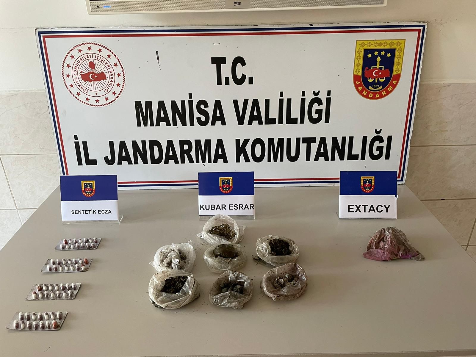 Uyuşturucu Tacirleri Tutuklandı