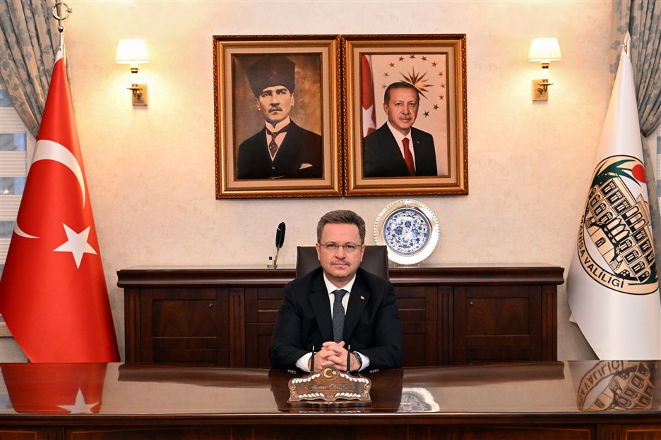 “Gazetecilerimiz, demokratik ve şeffaf bir toplumun olmazsa olmazıdır”