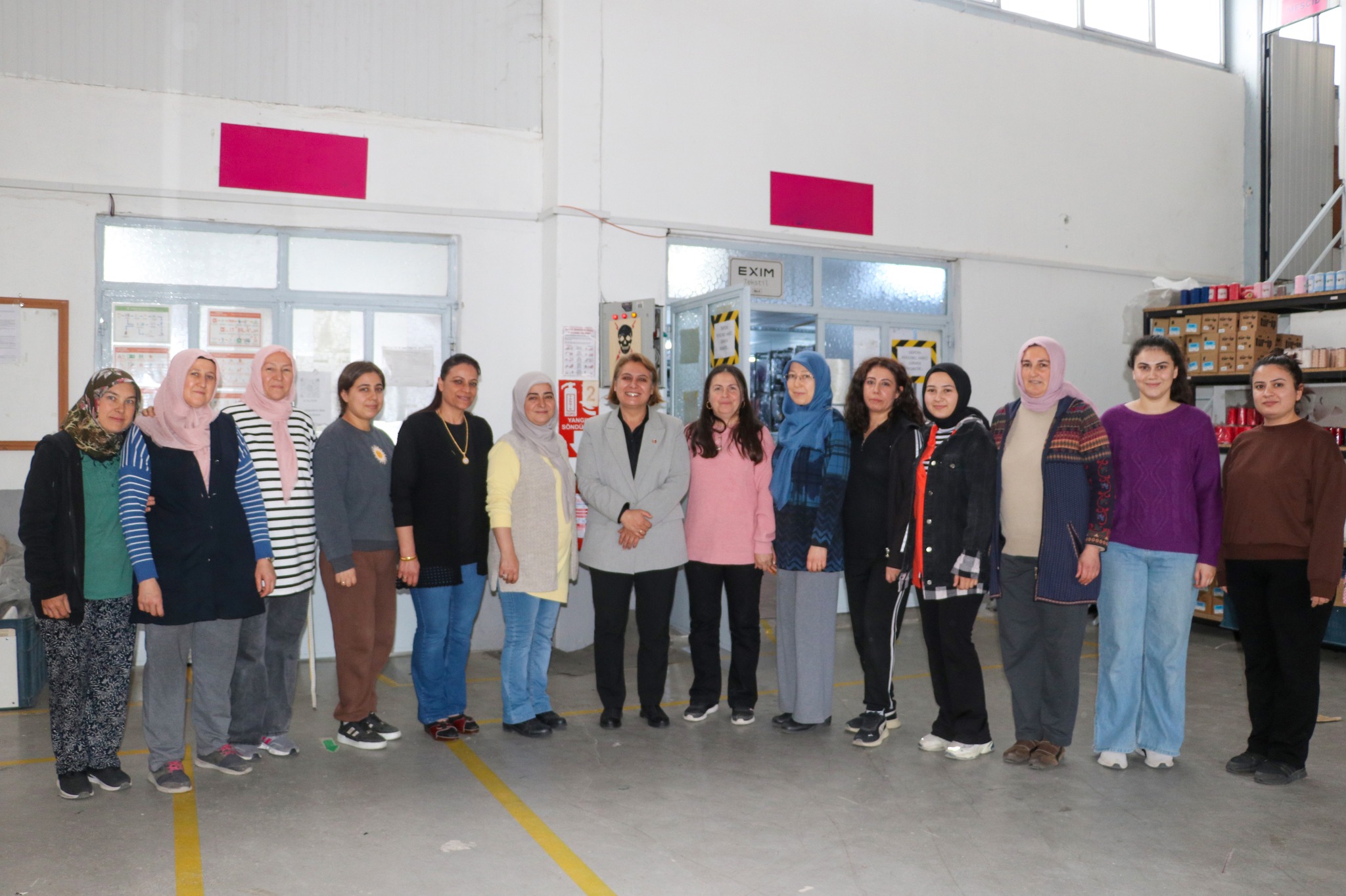 Gündüz, Emekçi Kadınlarla Buluştu