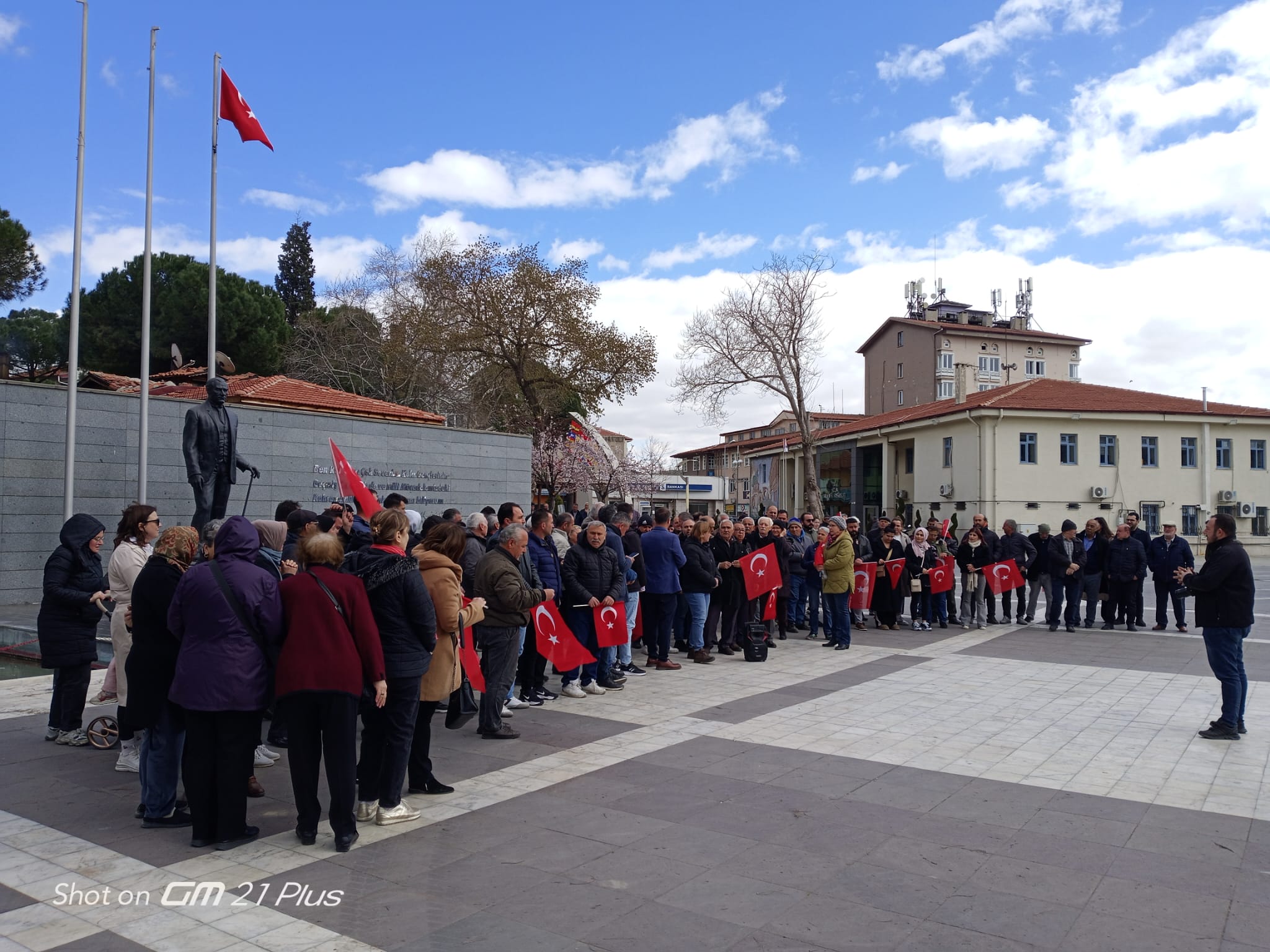    BASINA, KAMUOYUNA VE TÜM MİLLETİMİZE