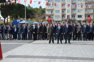 ÇANAKKALE ZAFERİ VE ŞEHİTLERİ 110 CU YILINDA SAYGIYLA ANILDI