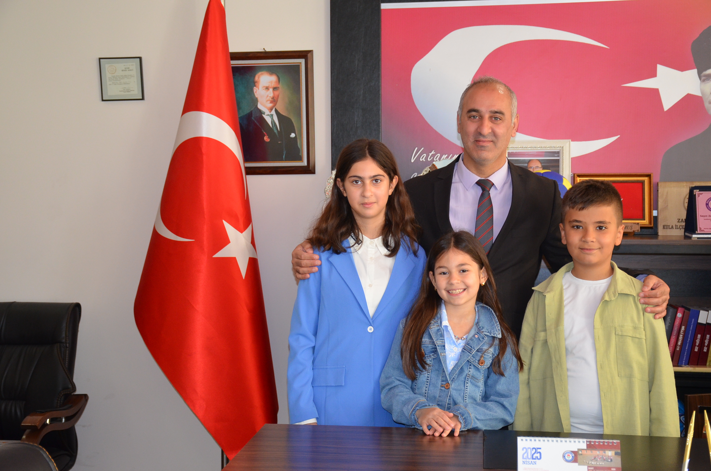 23 NİSAN’DA ÇOCUKLAR KOLTUKLARI DEVRALDILAR