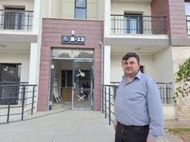 GÜLMEZ ESERLER BİR BİR YÜKSELİYOR