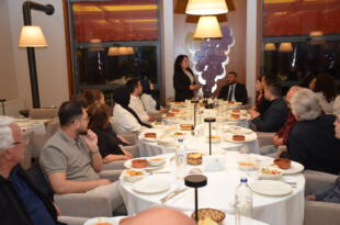 BARO ÜYESİ AVUKATLAR KULADA BİR ARAYA GELDİ