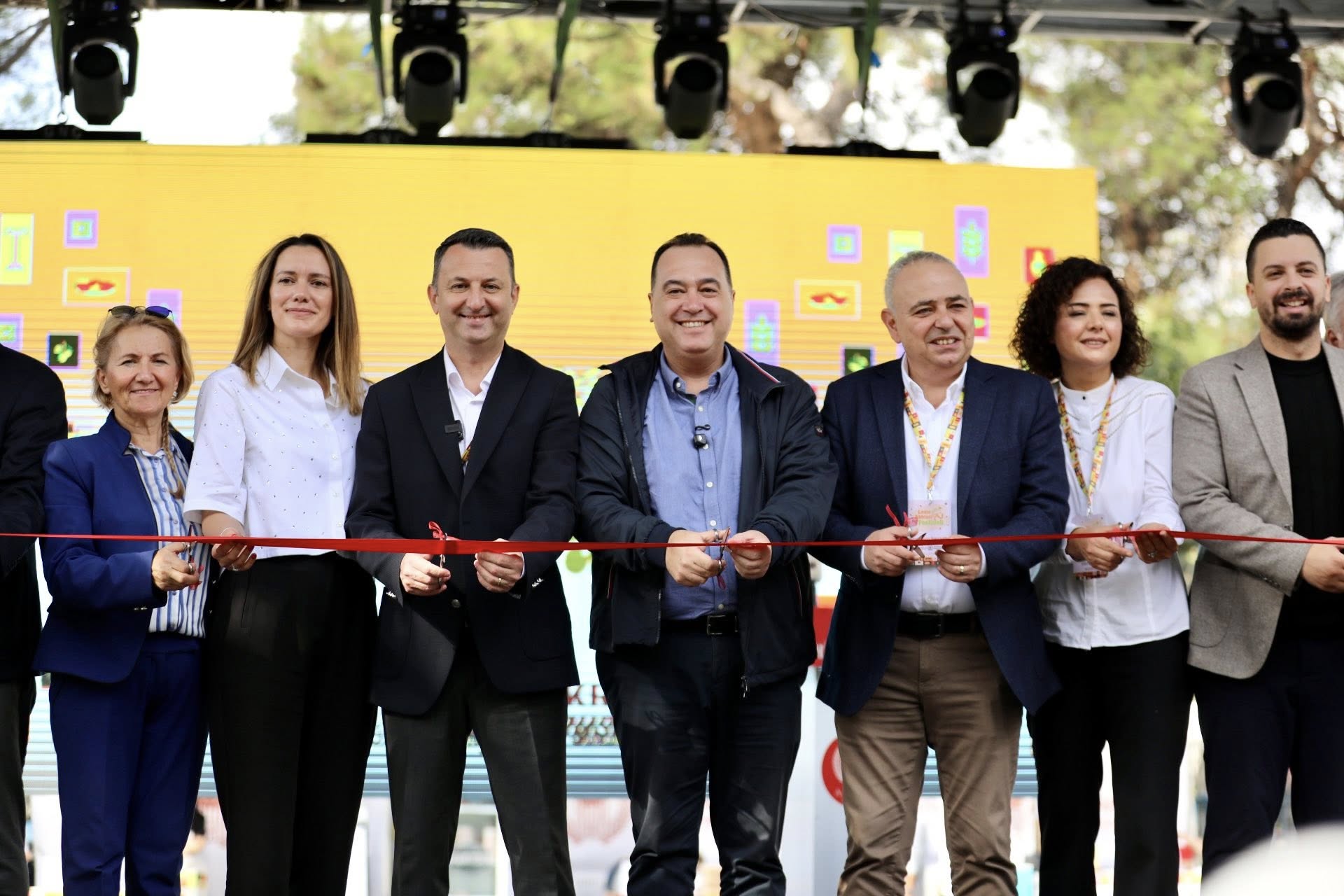 “LEZİZ AKHİSAR FESTİVALİ” BAŞLADI