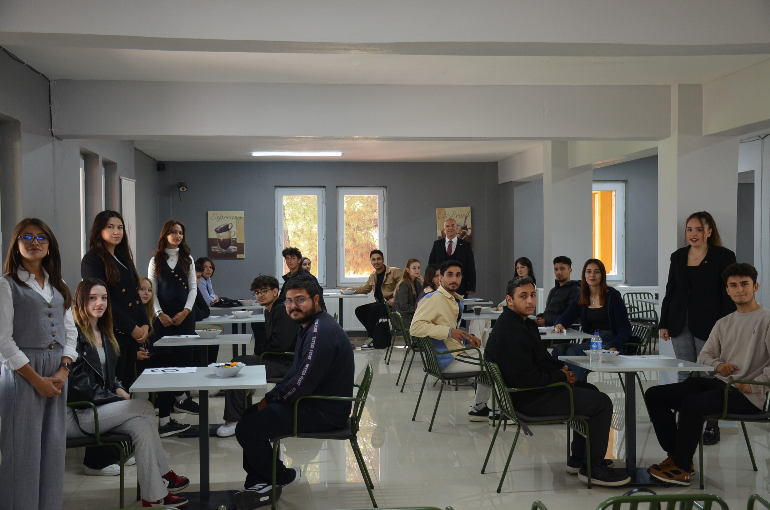 TÜRKİYEDE  BİR İLK LOGO TASARIM YARIŞMASI