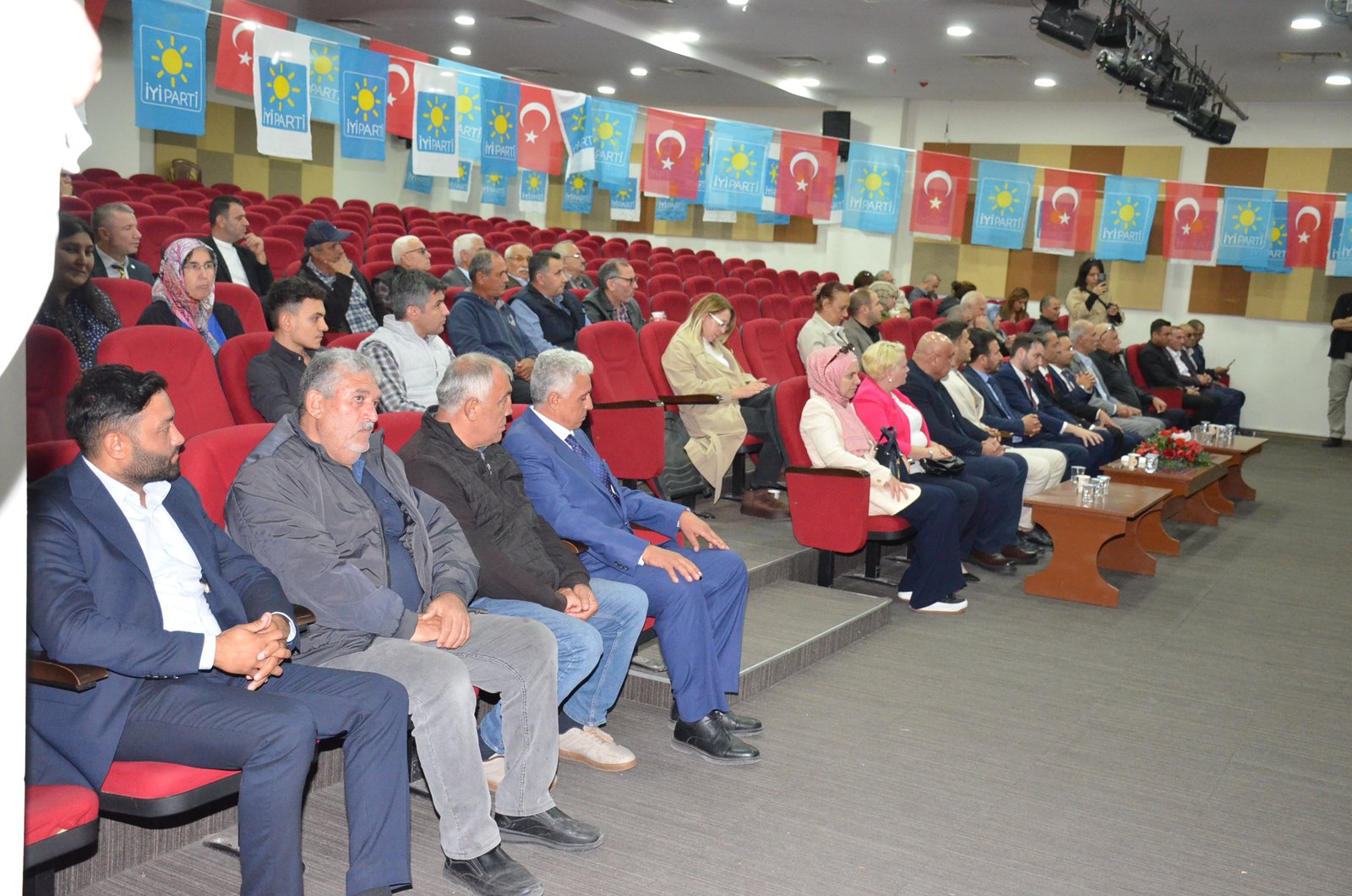 KULA İYİ PARTİ’DE YAKUP YILMAZ GÜVEN TAZELEDİ: