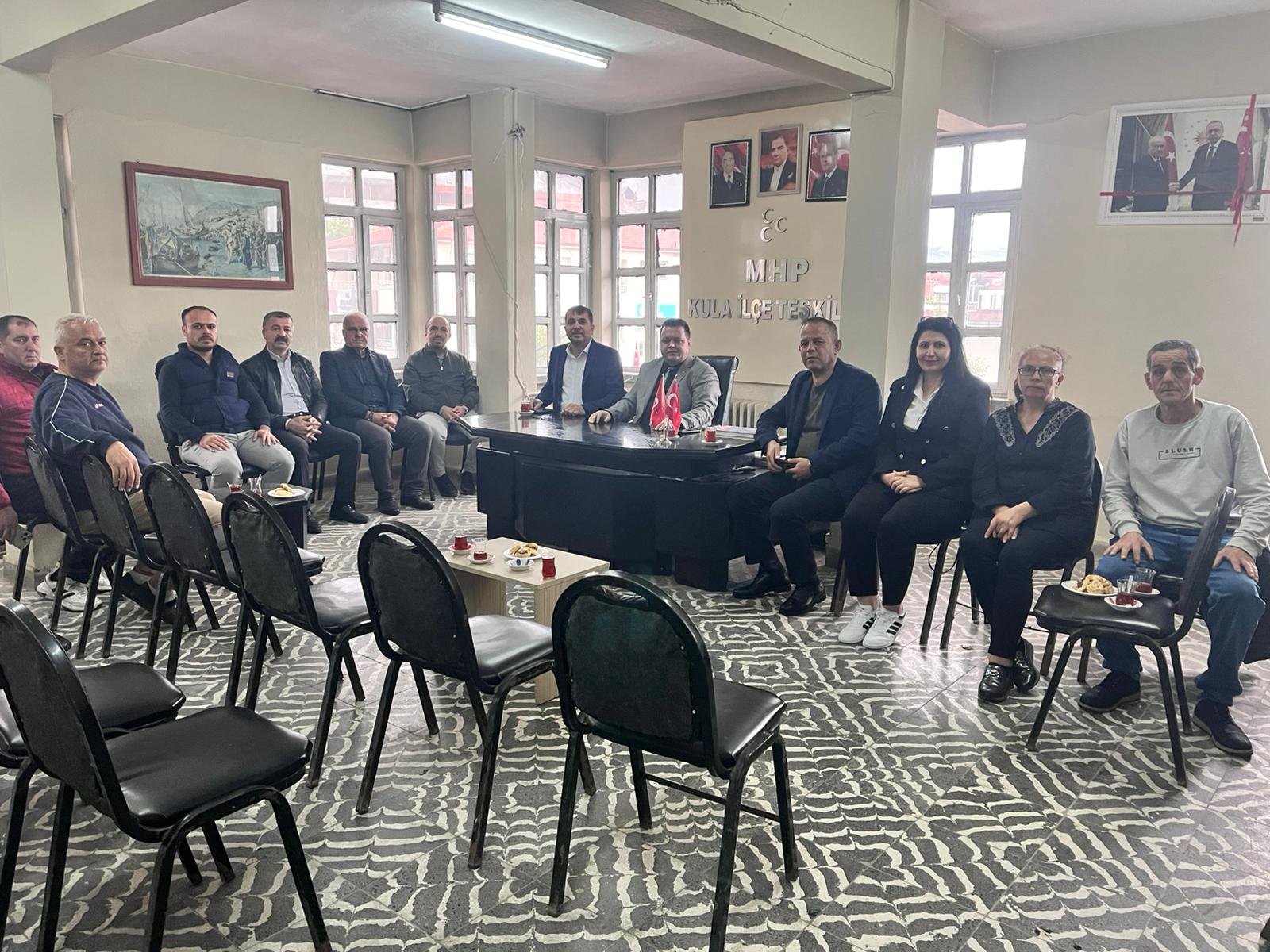 MHP İl Başkanı Tosuner’den Kula Esnafına Destek Mesajı