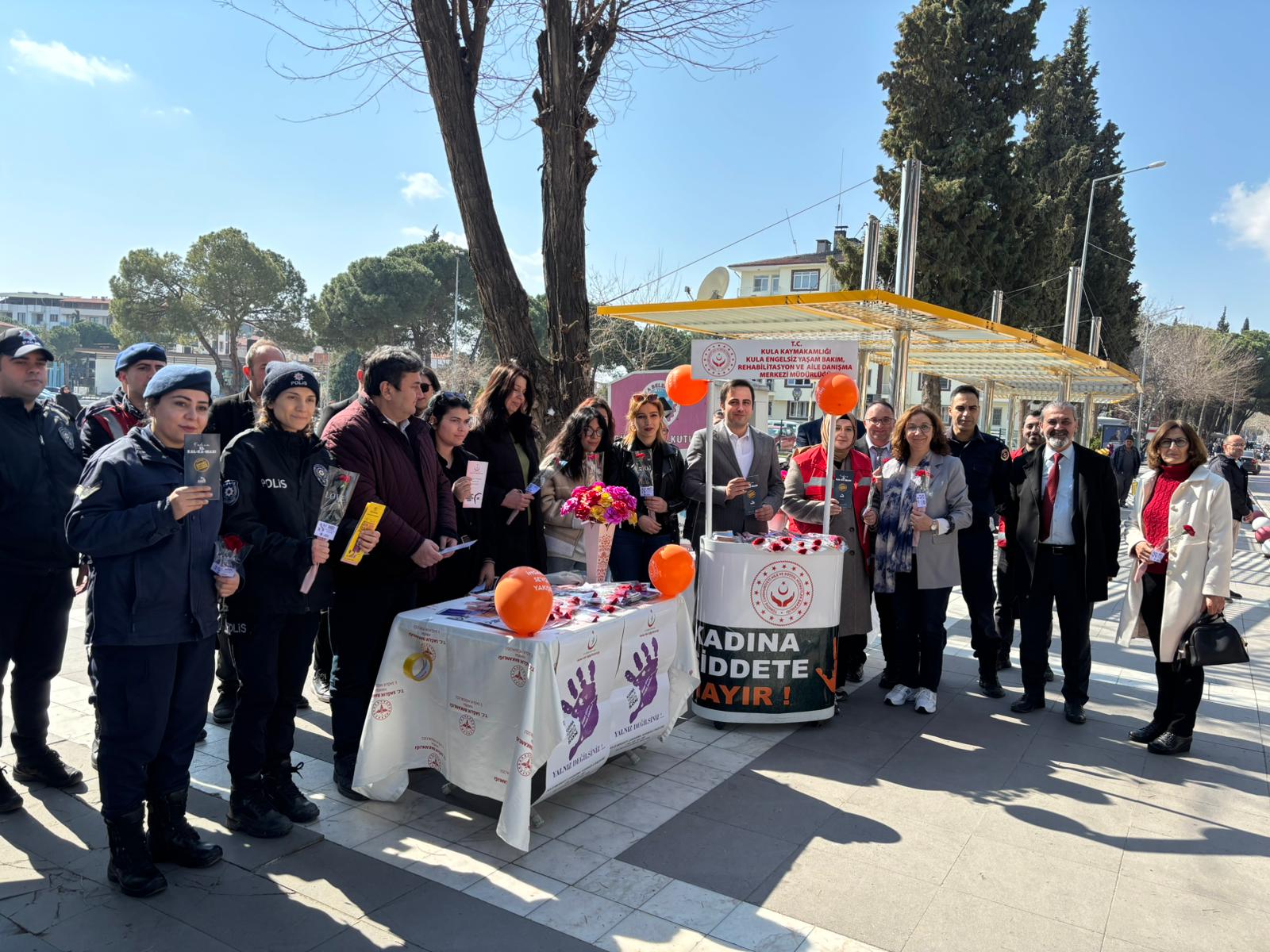 KULA’DA ANLAMLI İŞ BİRLİĞİ: KADINA ŞİDDETE KARŞI TEK SES!