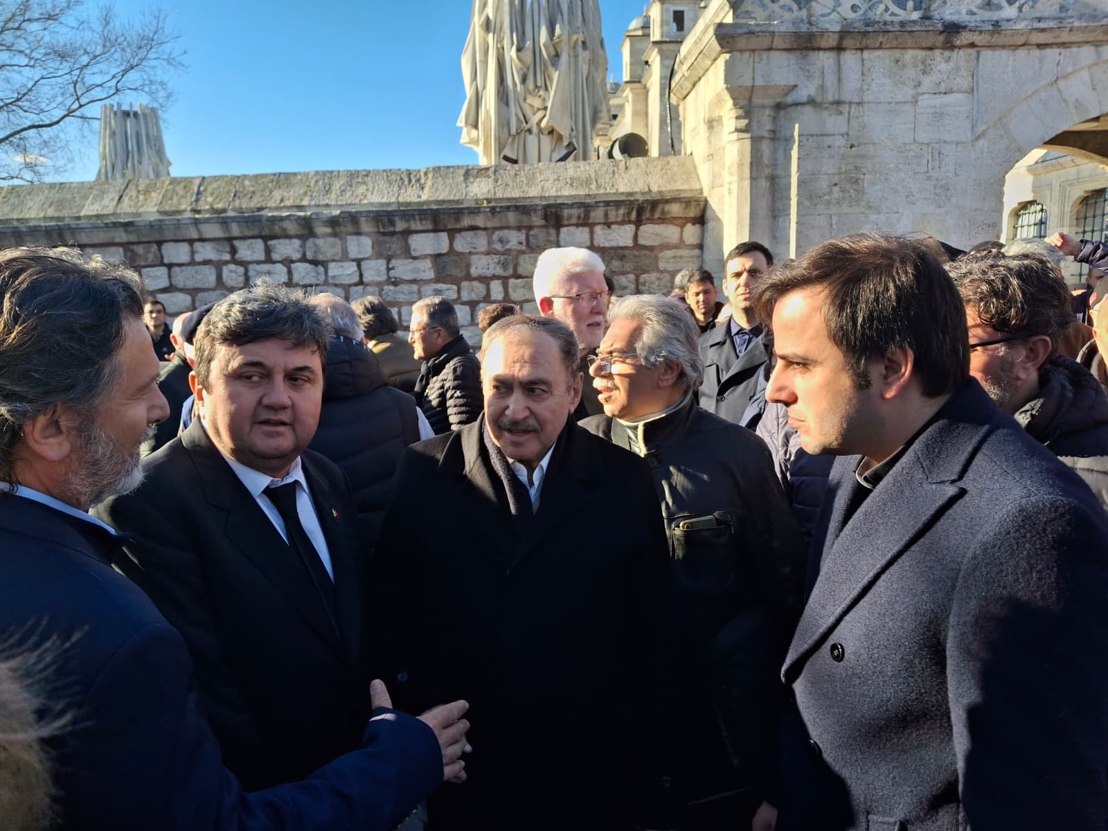 PROF. DR. ASIM KASAPOĞLU SON YOLCULUĞUNA UĞURLANDI