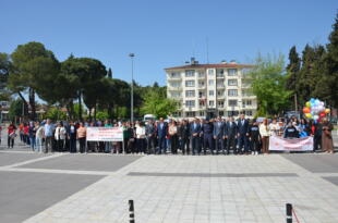 Farkındalık Yürüyüşü ve Coşkulu Kutlama